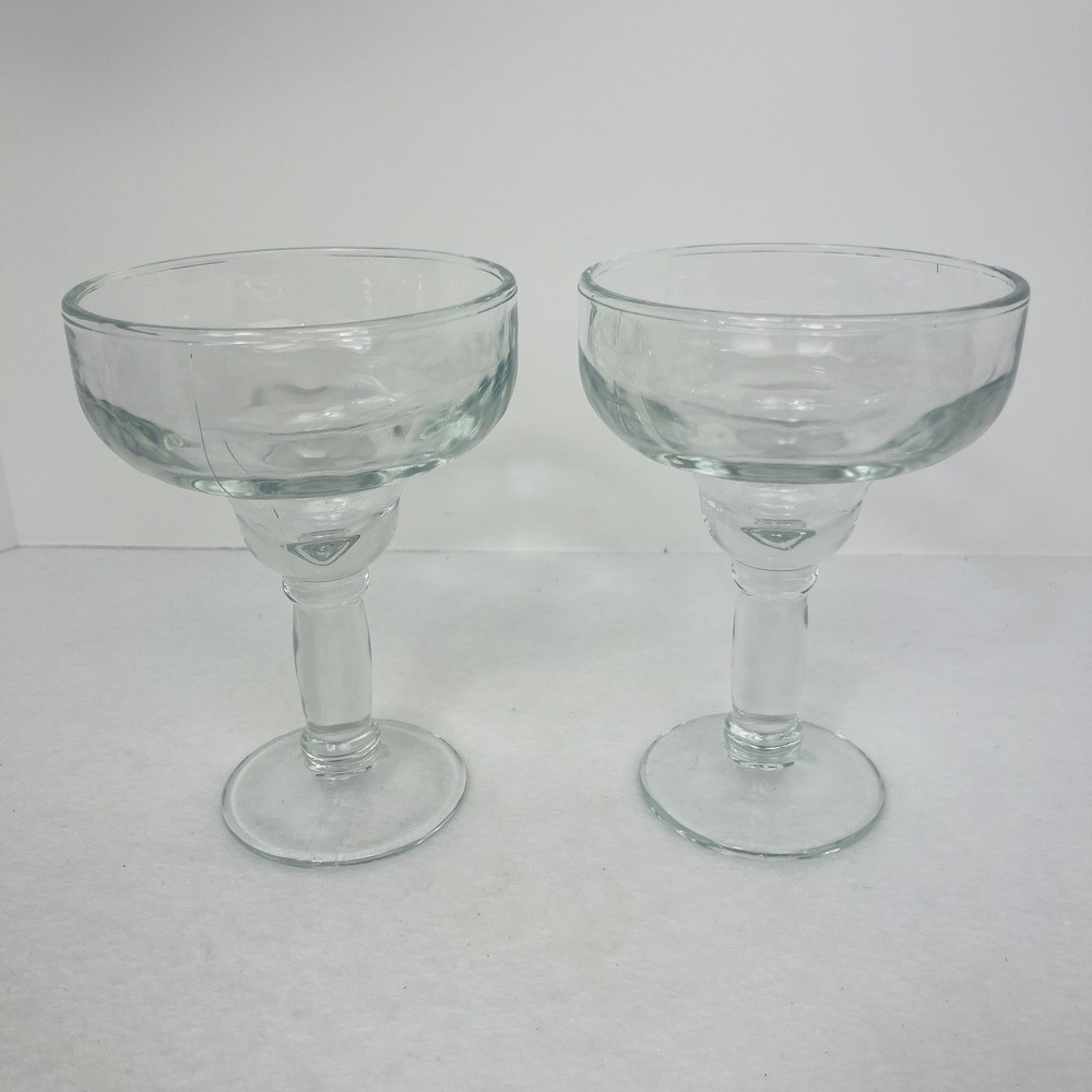 Unbranded Margarita Glasses Set of 2 Clear Stemmed Wide Rim Classic Excellent